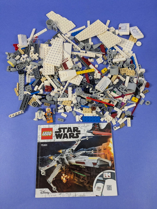 LEGO Star Wars Luke Skywalker's X-Wing Fighter 75301 Incomplete Set