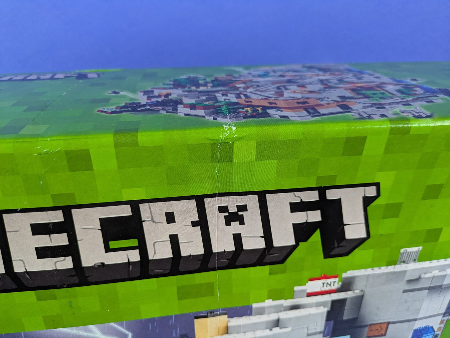 LEGO Minecraft The Mountain Cave 21137