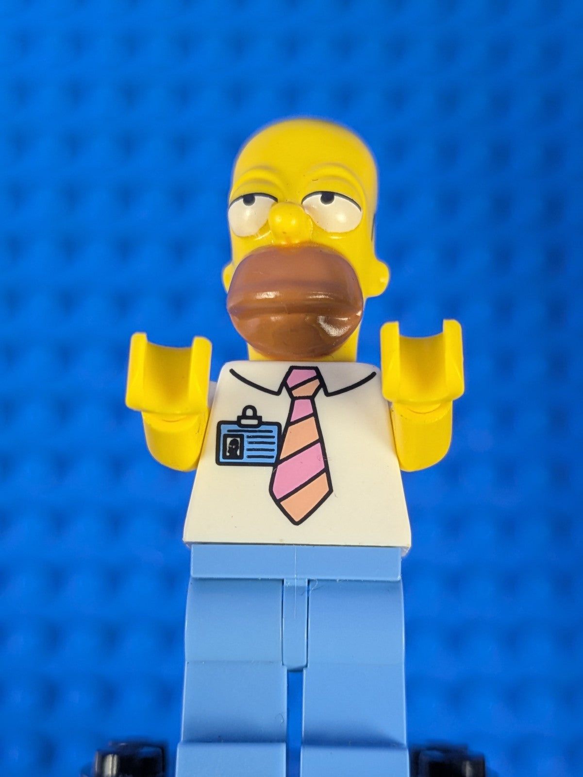 Lego The Simpsons: Homer Simpson - Shirt with Tie and Badge sim001 Set 71006