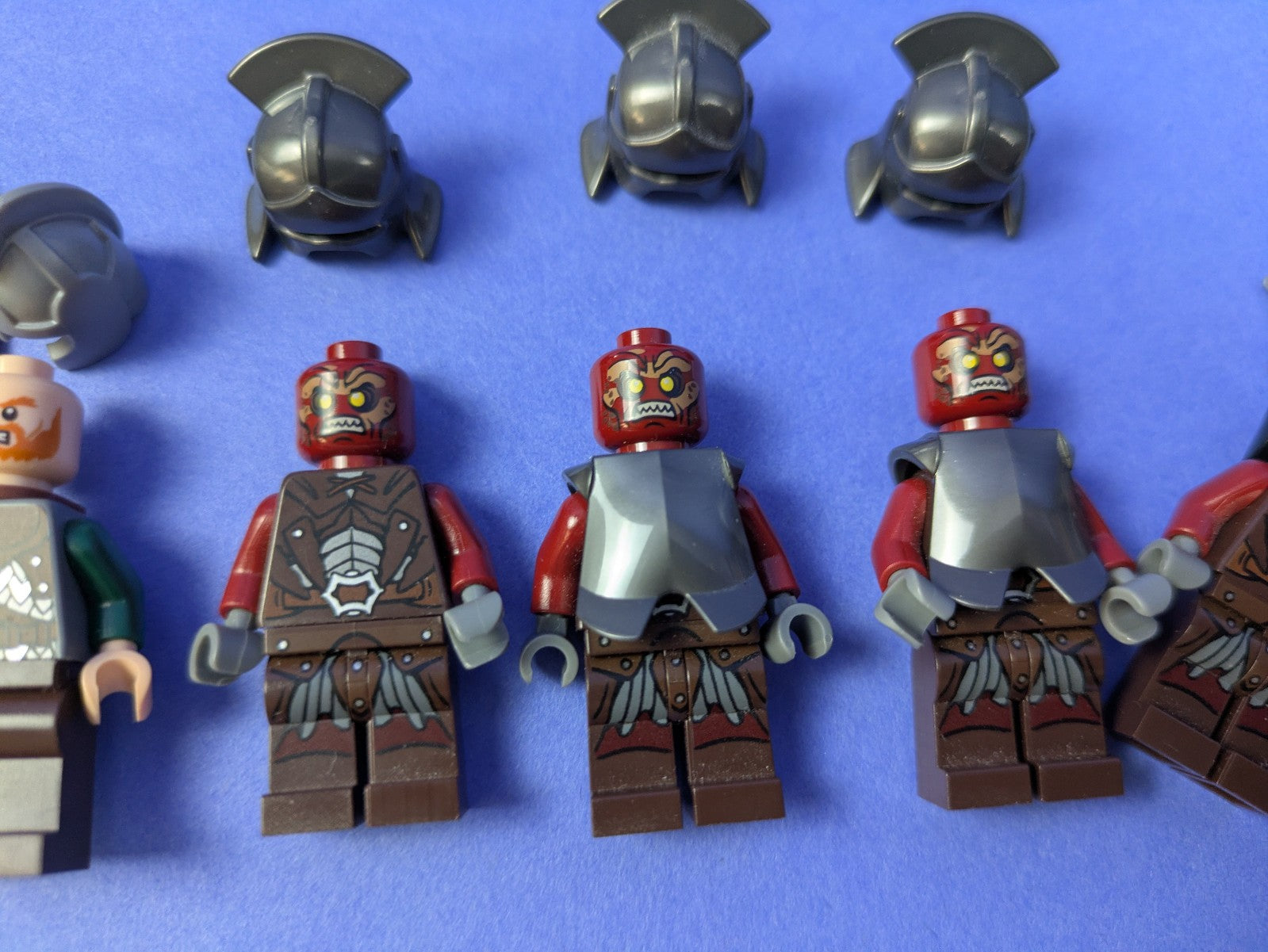 LEGO The Hobbit and The Lord of the Rings Uruk-hai Army 9471 Complete Pre-Owned