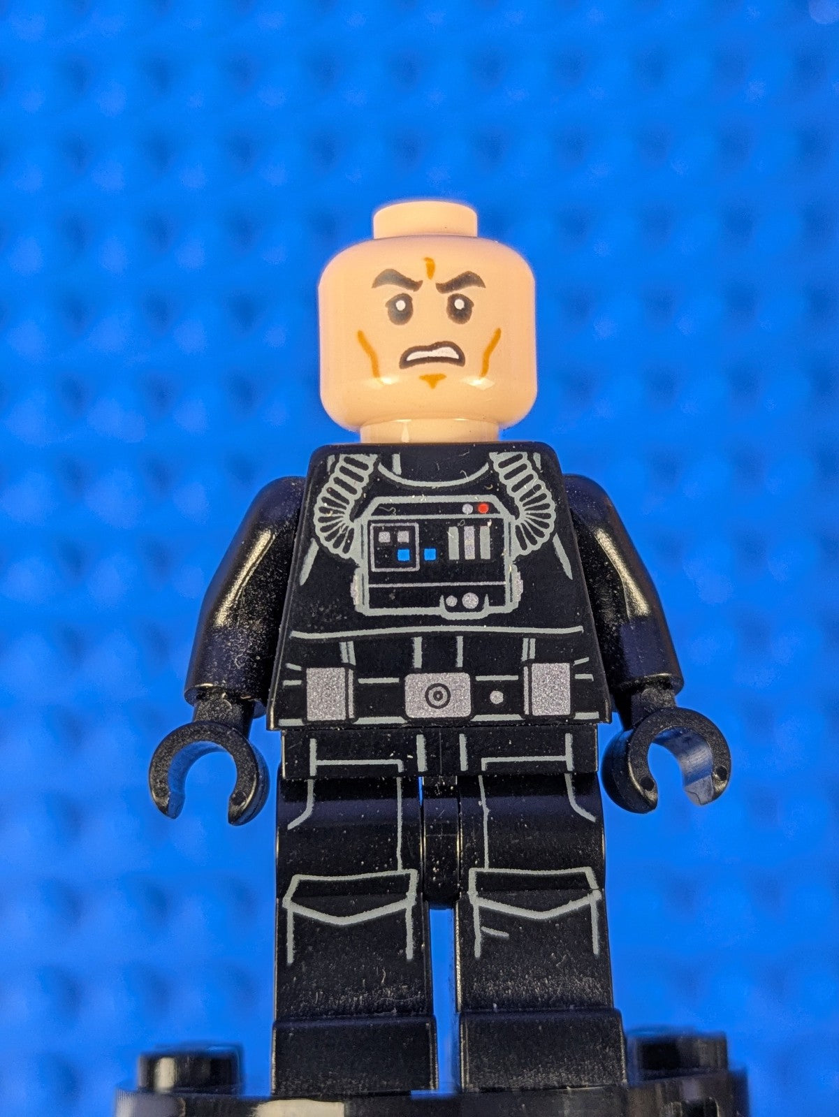 Lego Star Wars: Imperial TIE Fighter / Striker Pilot sw0788 Set 75154