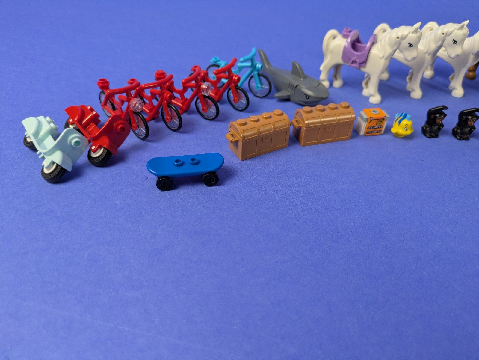 Lego Bundle Set: Random Assorted Authentic Animals, Bikes, Boat, and more!
