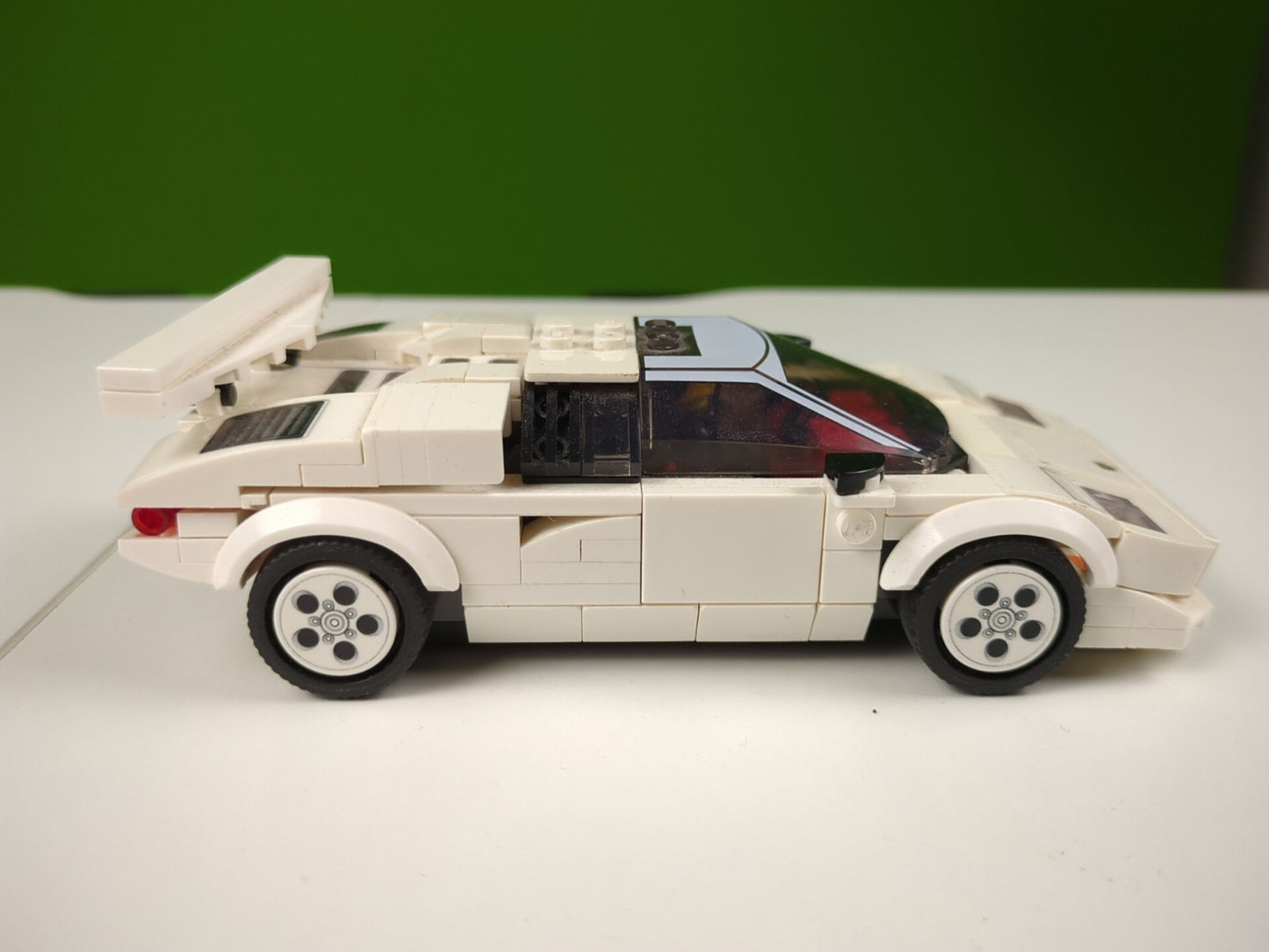 Lego SPEED CHAMPIONS: Lamborghini Countach 76908