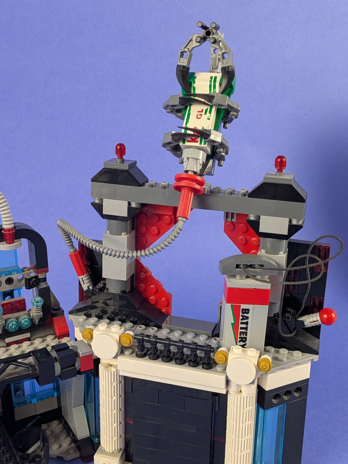 LEGO The LEGO Movie Lord Business' Evil Lair 70809 Incomplete Set Pre-Owned