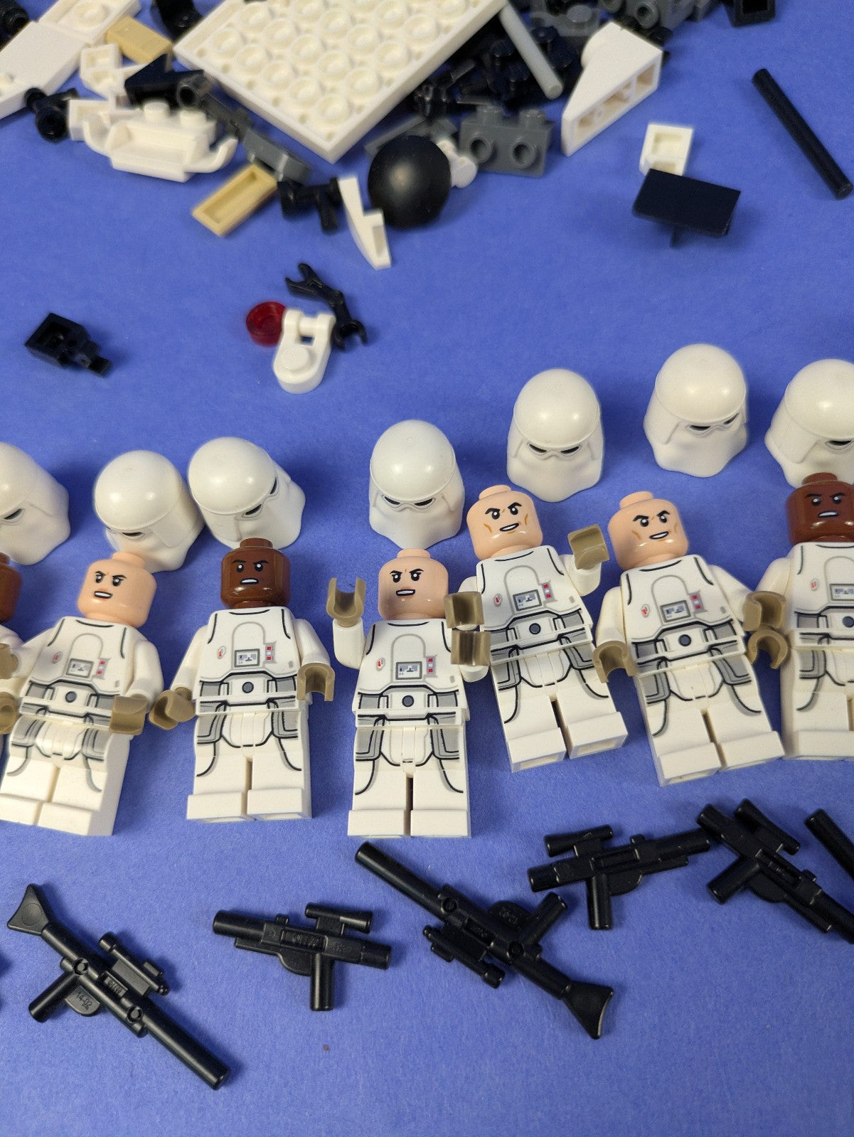 LEGO Star Wars Snow Trooper, Imperial Scout Trooper, & Hoth Rebel Trooper (14X)