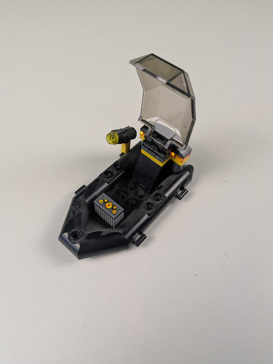Lego Super Heroes: Batman II: The Batboat Harbour Pursuit {Harbor} Set 76034