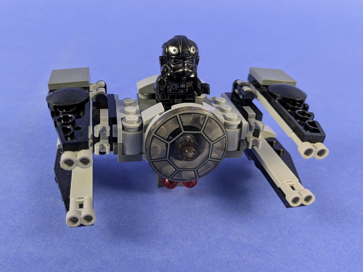Lego Star Wars: Microfighters Series 1: TIE Interceptor Set 75031 Complete Set