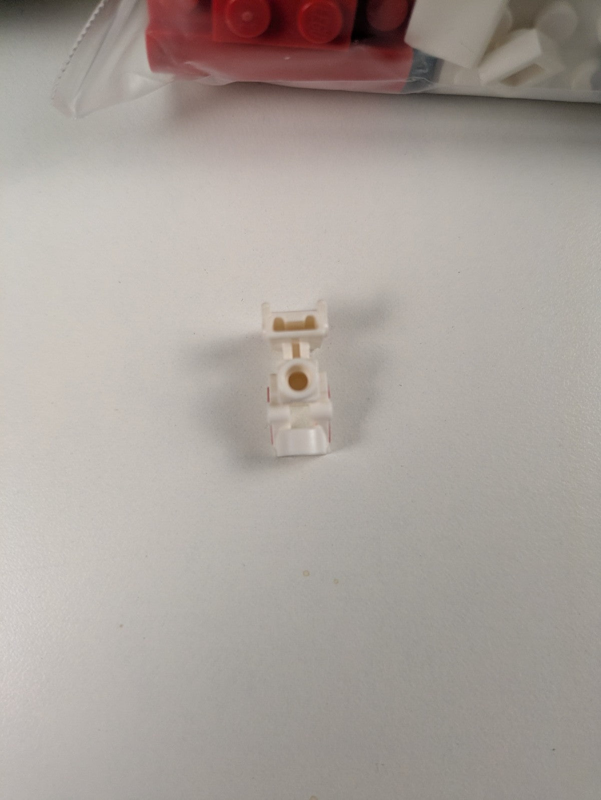 Lego Star Wars: Sculptures: Fallen Order: BD-1 Set 75335 - Complete Set