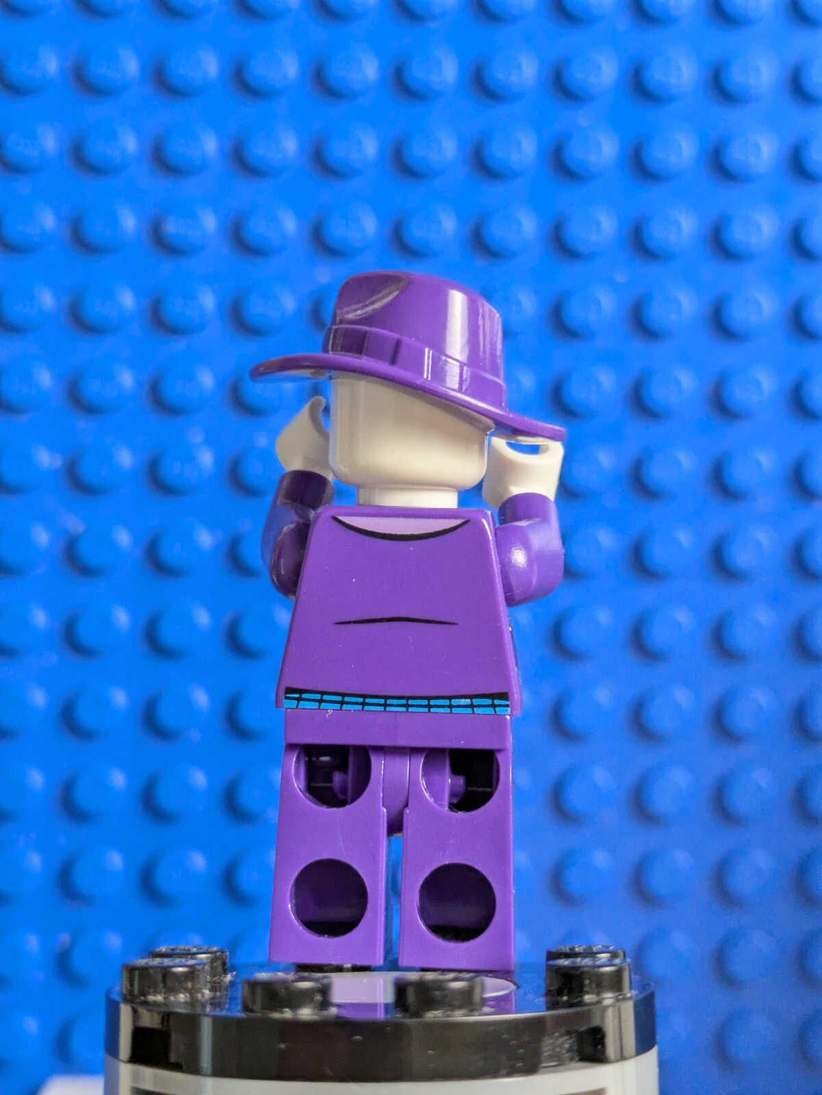 Lego Super Heroes: Batman II: The Joker - Medium Azure Vest sh0094 Set 76013