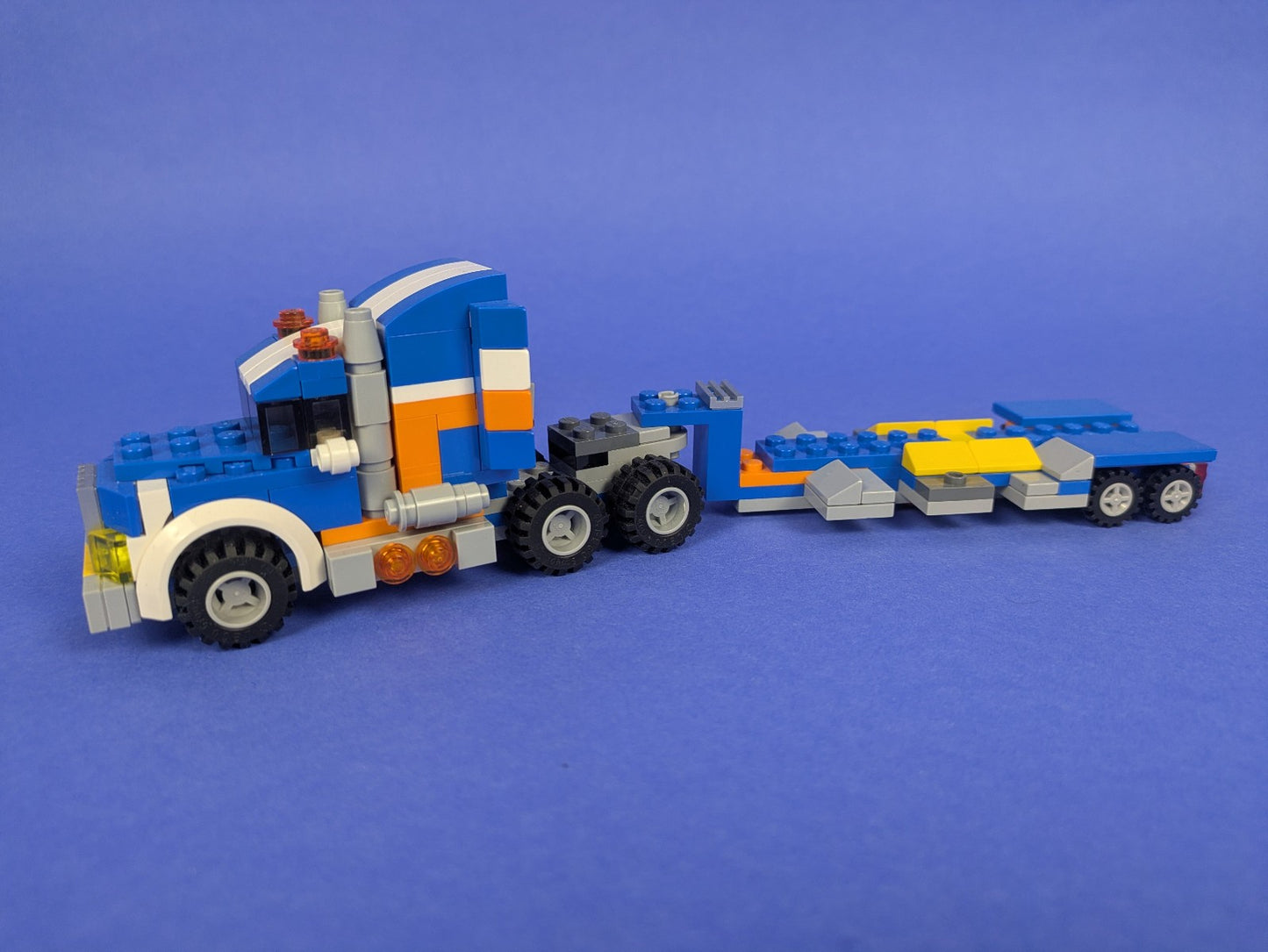 Lego Creator: Model: Traffic: Transport Truck Set 5765 - w/ Instructions