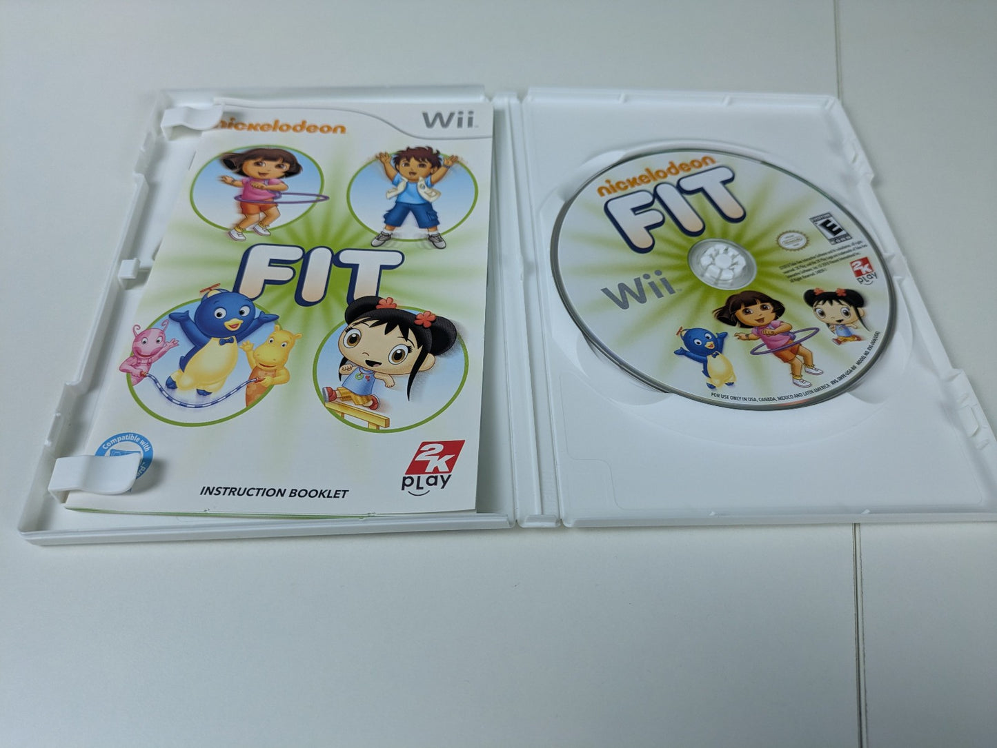 Nickelodeon Fit (Nintendo Wii, 2010) CIB