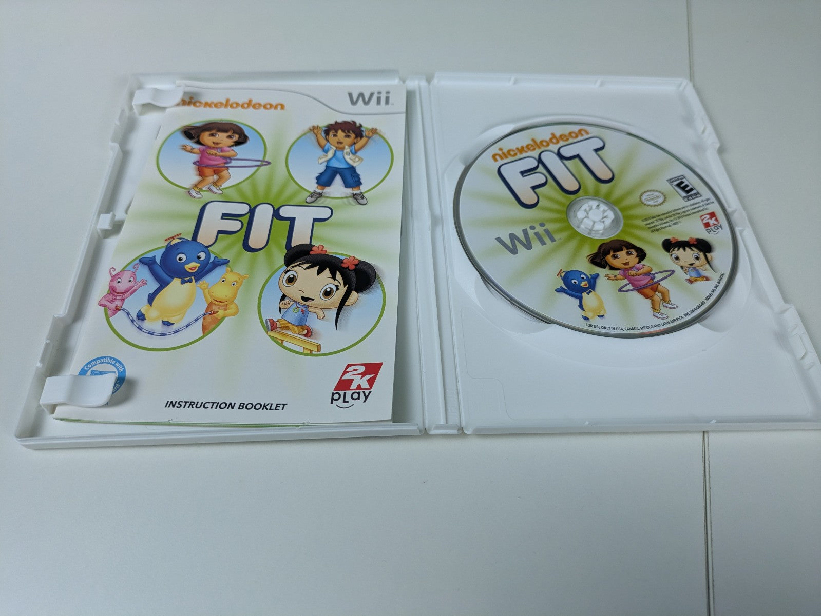 Nickelodeon Fit (Nintendo Wii, 2010) CIB