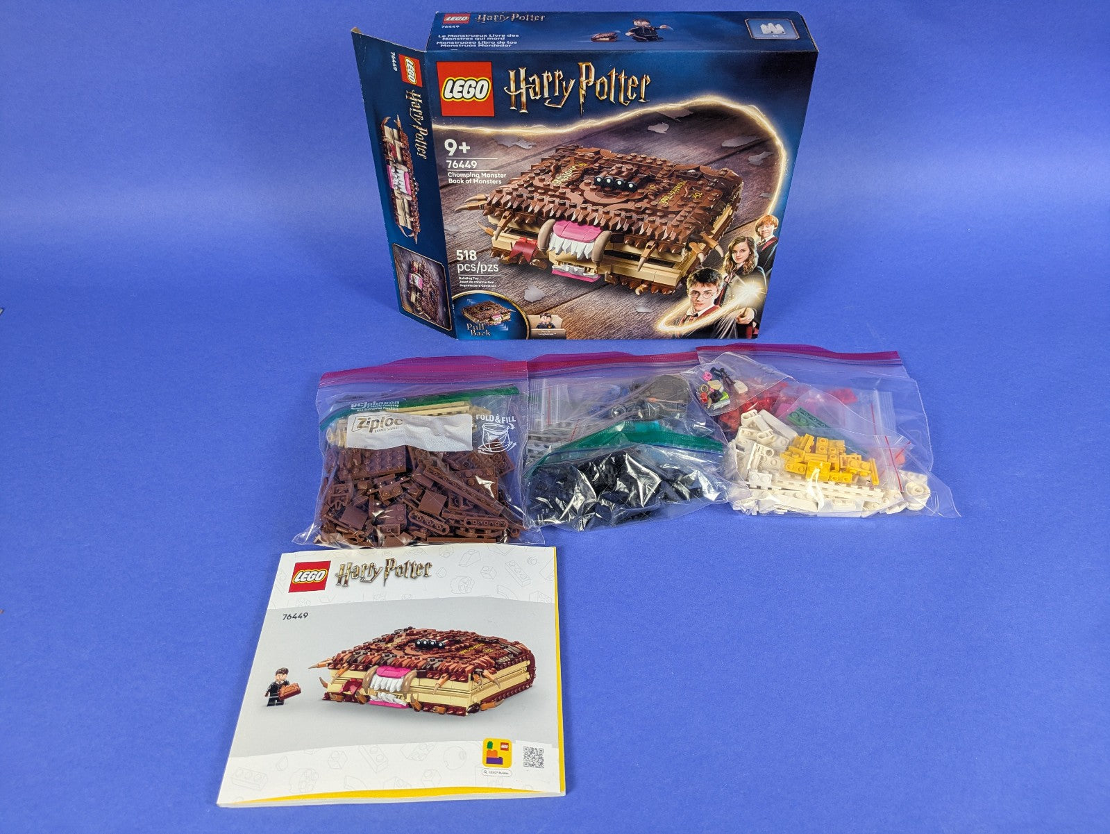 Lego Harry Potter: Sculptures: Chomping Monster Book of Monsters Set 76449