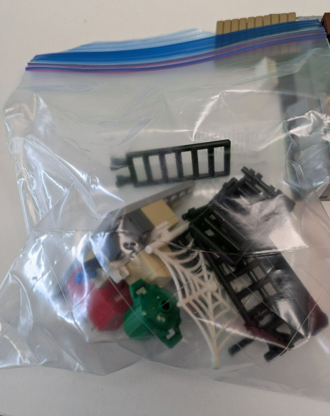 Lego Super Heroes: Ultimate Spider-Man Daily Bugle Showdown Incomplete Set 76005