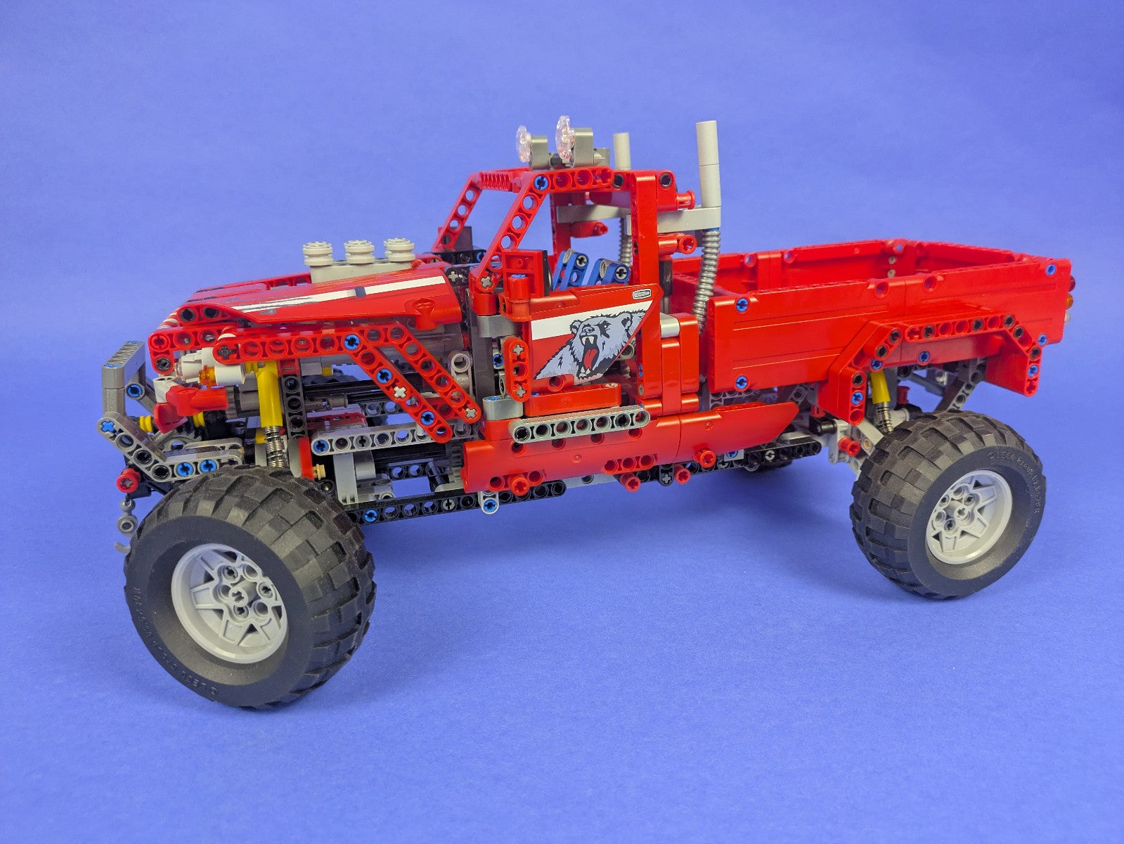 Lego Technic: Model: Off-Road: Customized Pick up Truck 42029 - Complete!