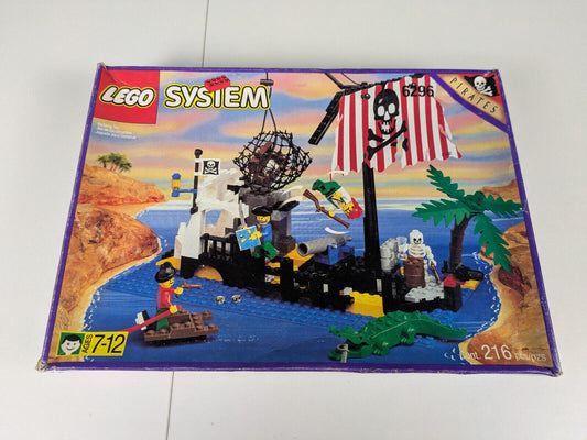 Lego Pirates: Pirates I: Shipwreck Island Set 6296