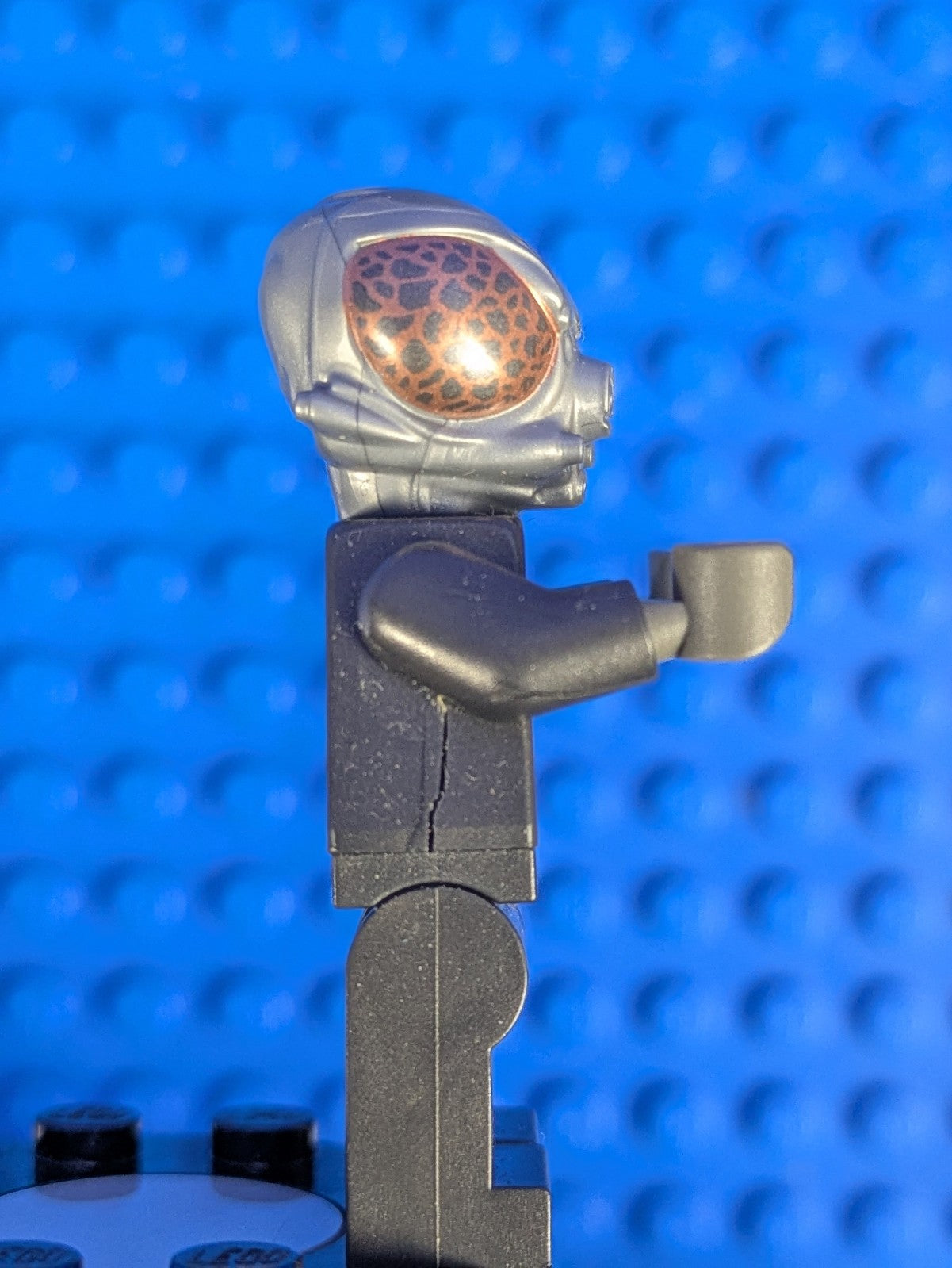 Lego Star Wars: Episode 4-6: 4-LOM sw0830 Sets 75167, 75243