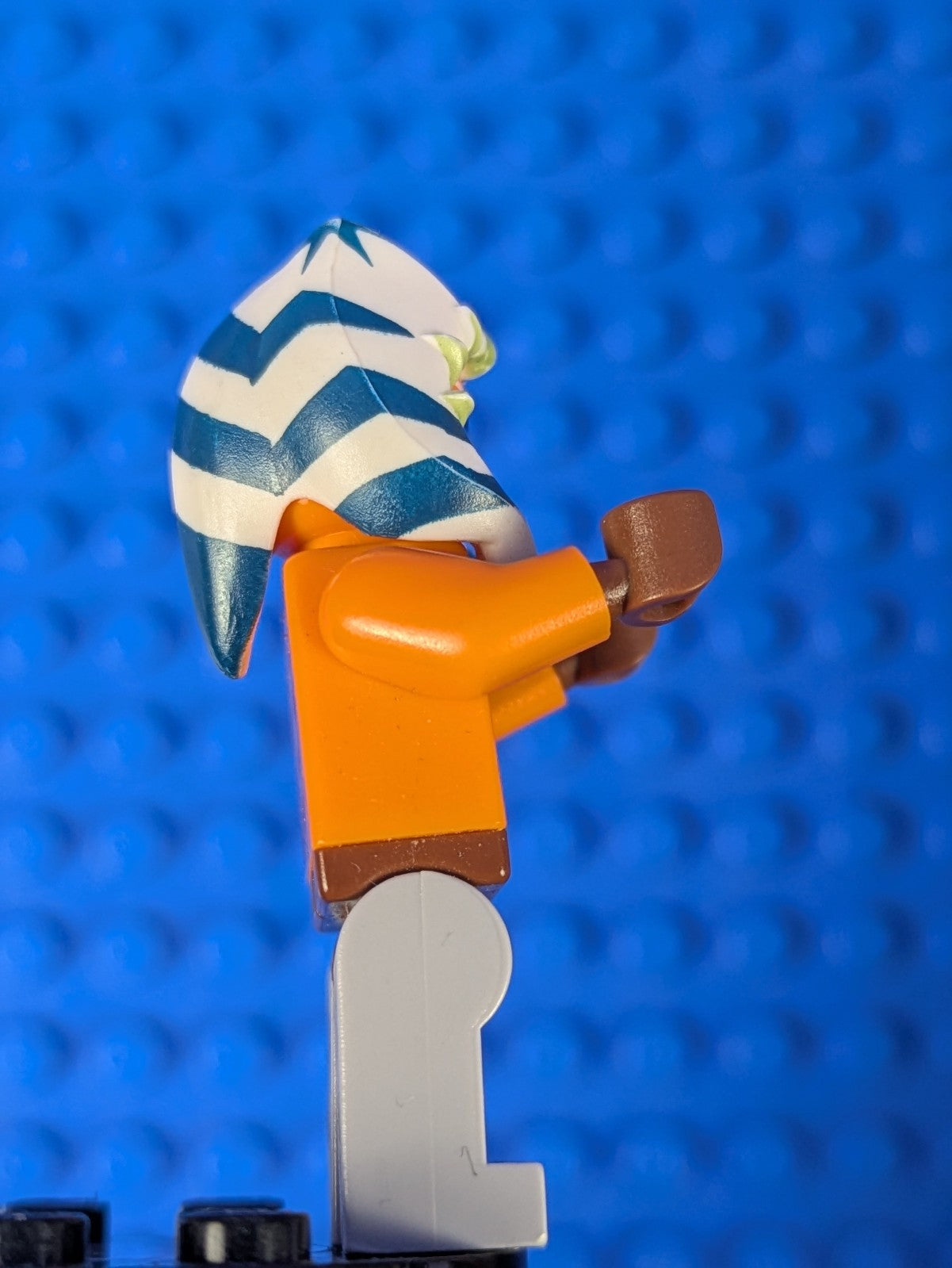 Lego Star Wars: Ahsoka Tano (Padawan) - Tube Top and Belt sw0192 Set 7675