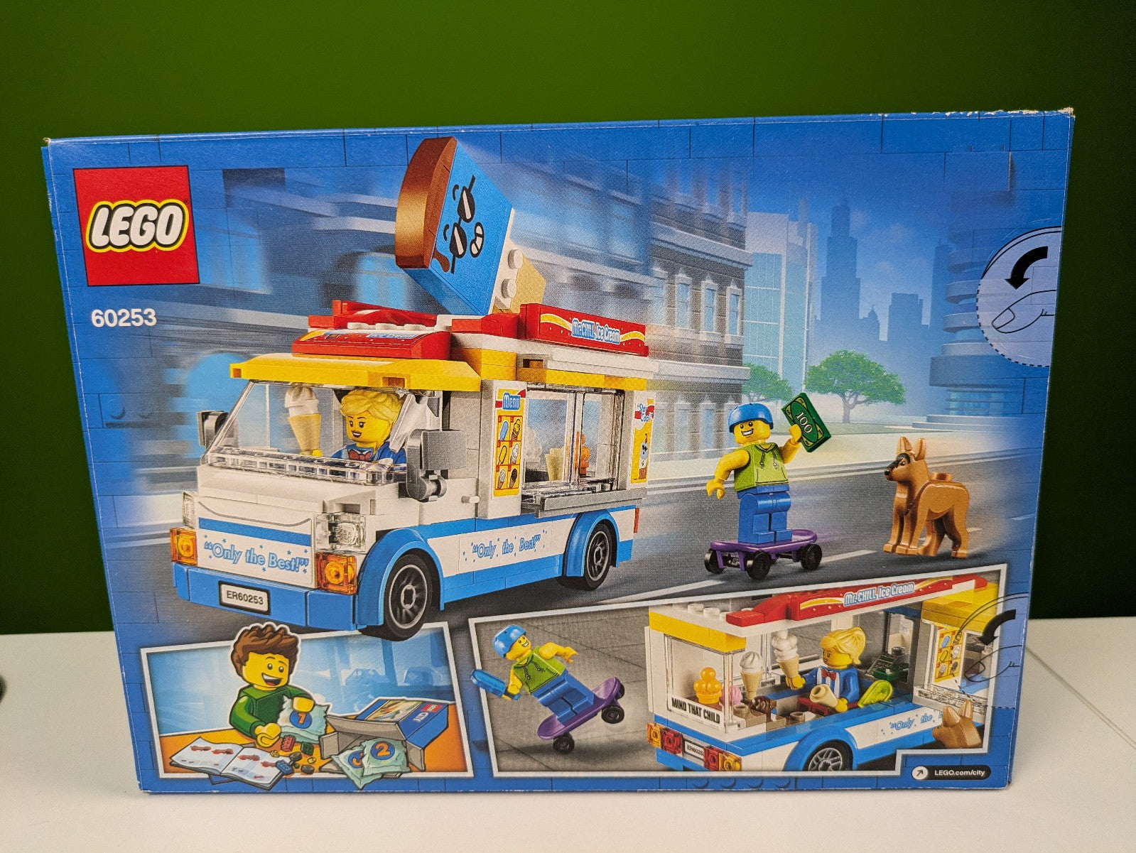 Lego Town: City: Food & Drink: Ice-cream Truck Set 60253 BRAND NEW