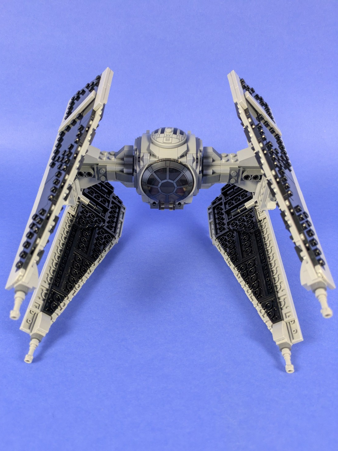 Lego Star Wars: Mandalorian Fang Fighter vs TIE Interceptor Set 75348 Incomplete