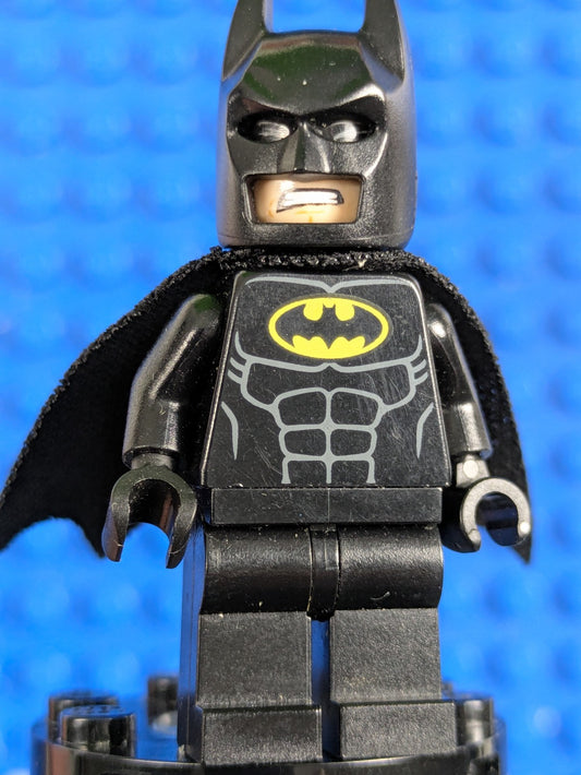 Lego Super Heroes: The LEGO Batman Movie: Batman - Head Type 2 sh0318 Set 70901