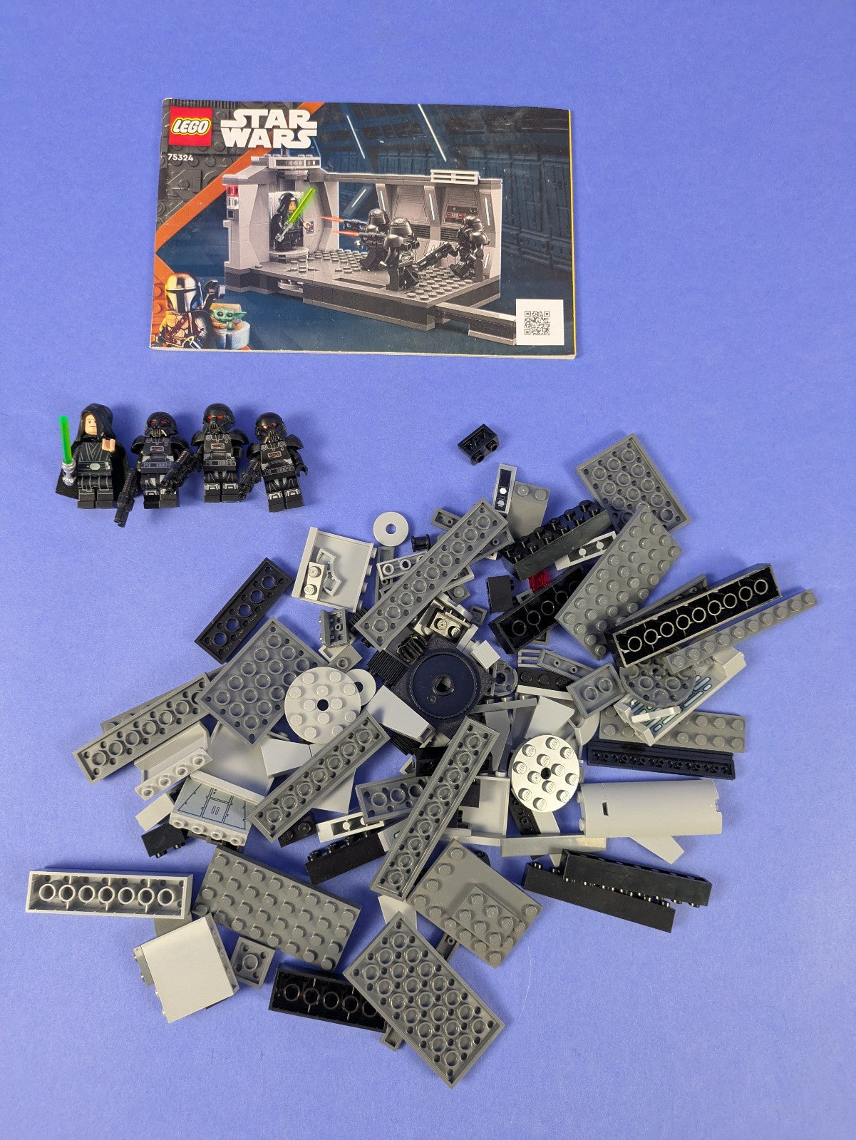 LEGO Star Wars Dark Trooper Attack 75324 Complete Set Pre-Owned