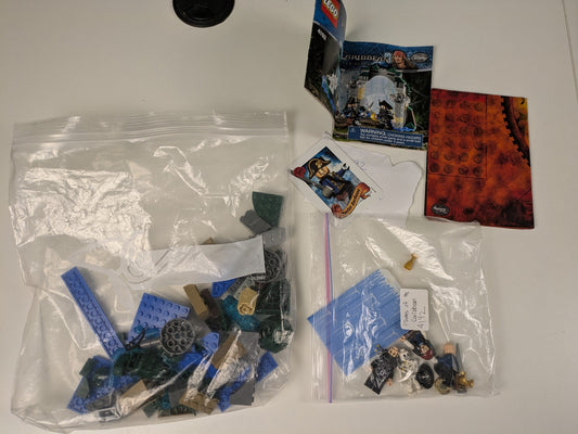 Lego Pirates of the Caribbean: Fountain of Youth Set 4192- w/ Instructions