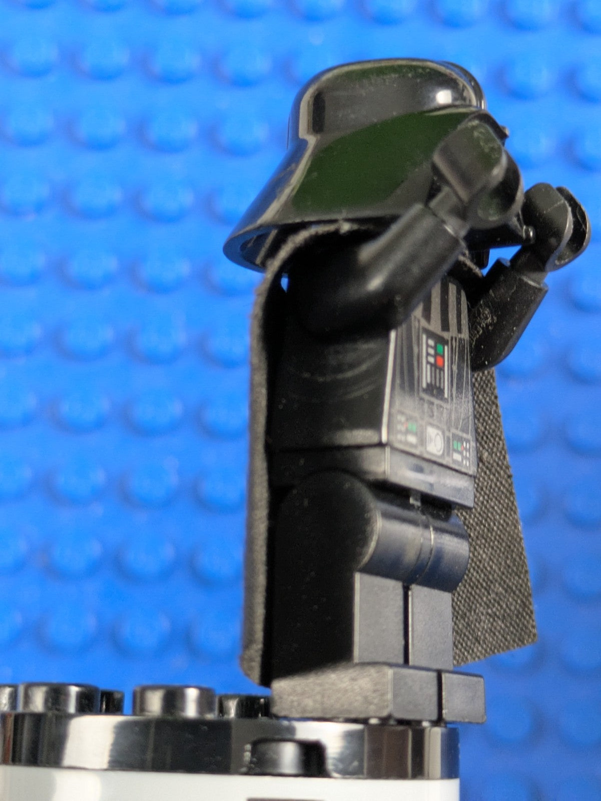 Lego Star Wars: Darth Vader (White Pupils) sw0277 Set 10212