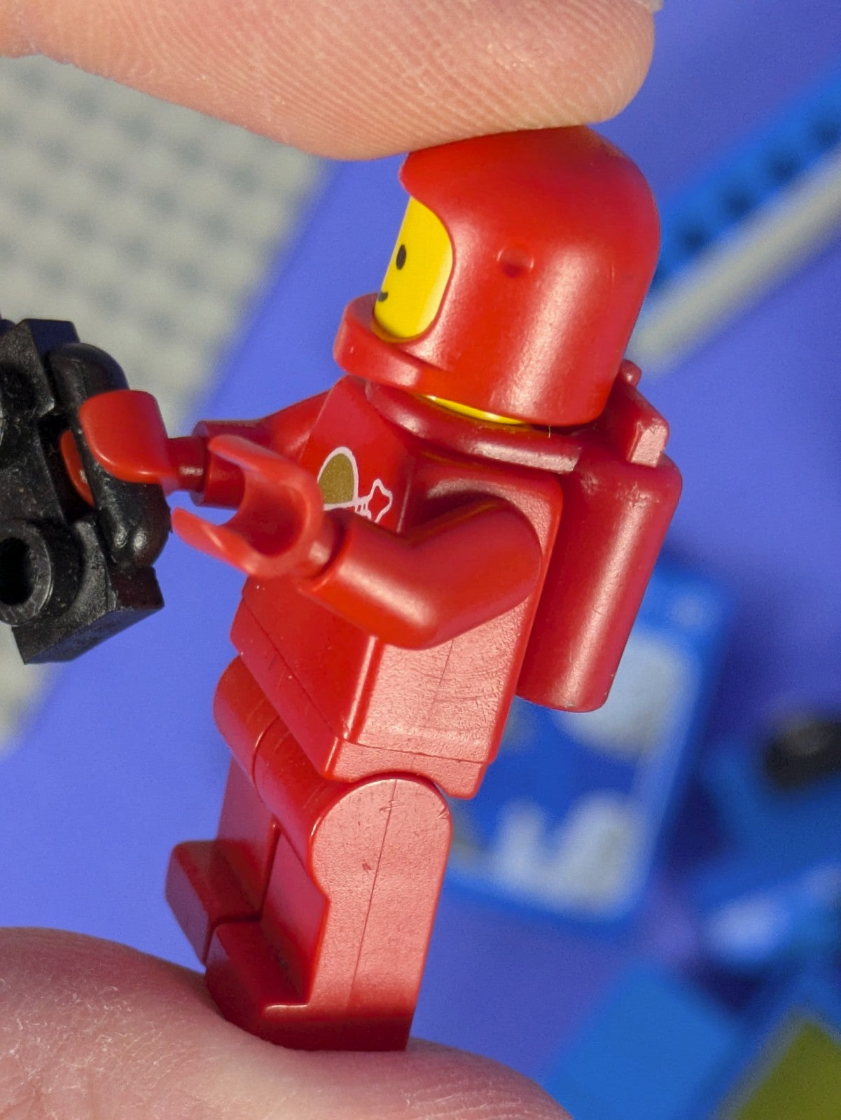 Lego Space: Classic Space: Beta-1 Command Base 6970 & Mobile Rocket Launcher 897