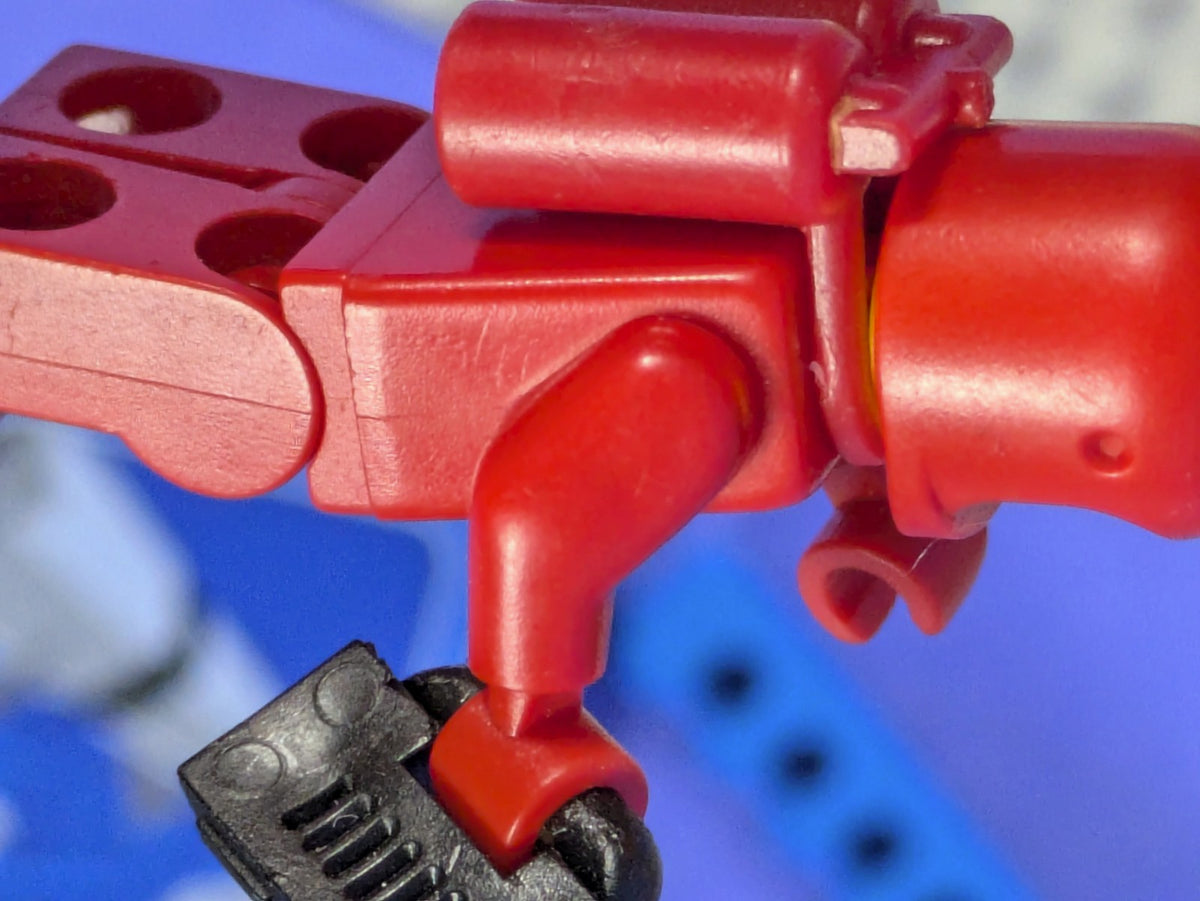 Lego Space: Classic Space: Beta-1 Command Base 6970 & Mobile Rocket Launcher 897