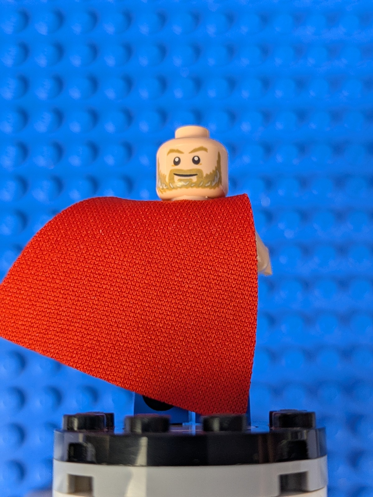Lego Super Heroes: Thor Love and Thunder: Thor - Blue Suit sh0811 Set 76208