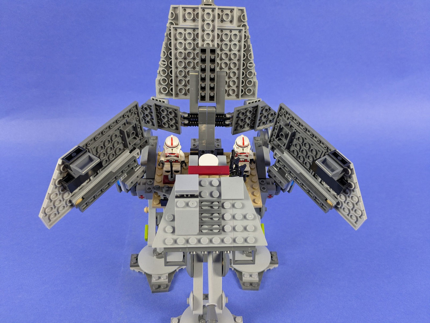 Lego Star Wars: Episode 3: AT-AP Walker Set 7671 Complete Set