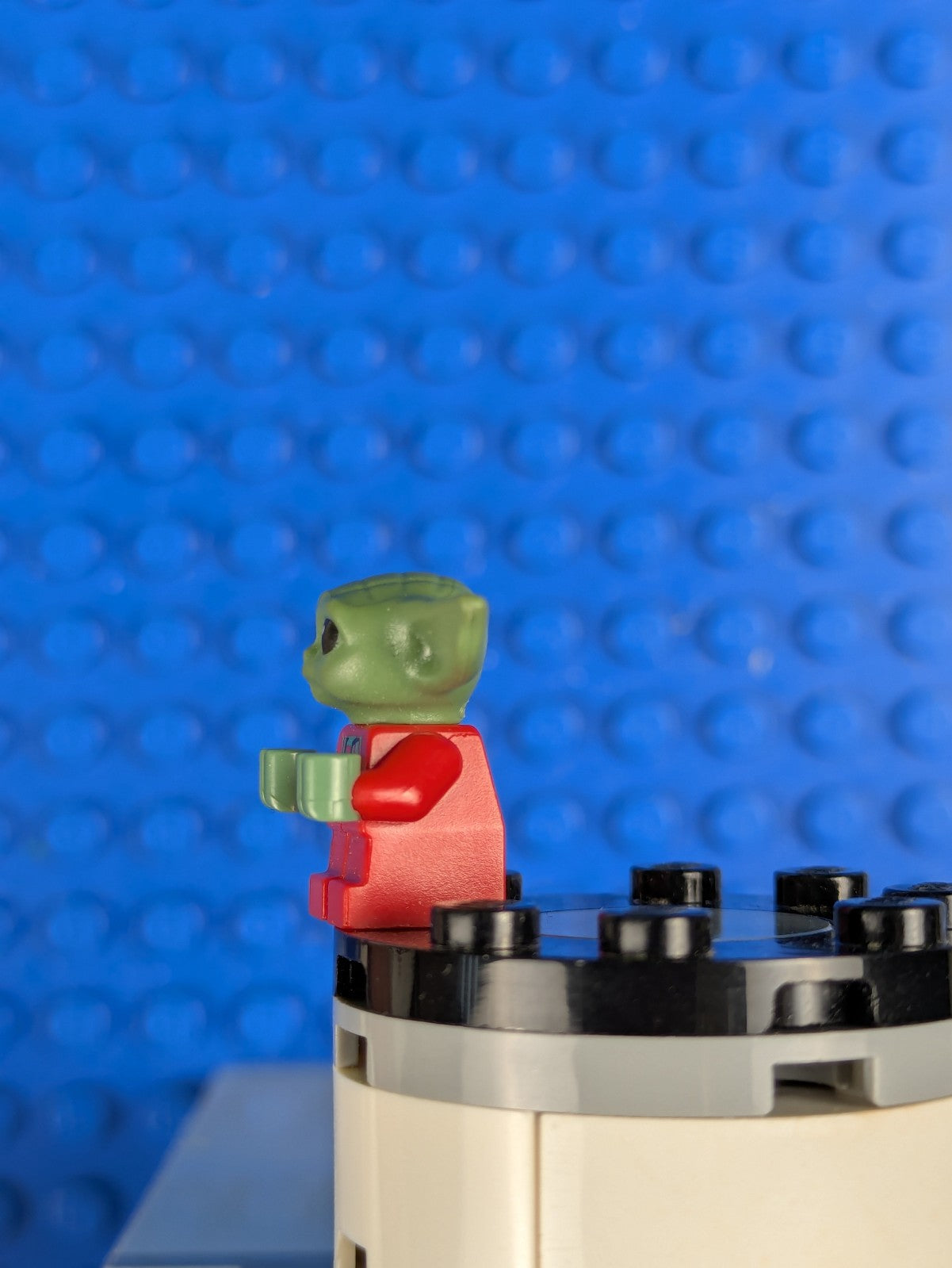 Lego Star Wars: Din Grogu / Baby Yoda - Holiday Outfit sw1173 Set 75307