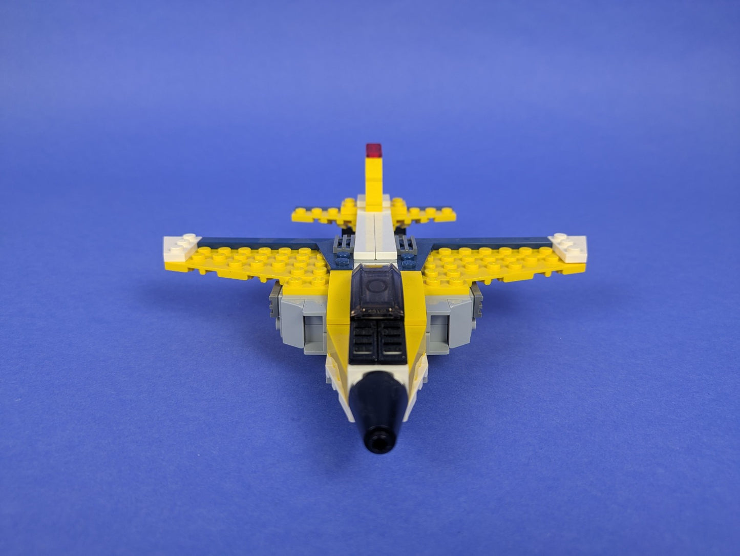 Lego Creator: Model: Airport: Super Soarer Set 6912 - w/ Instructions