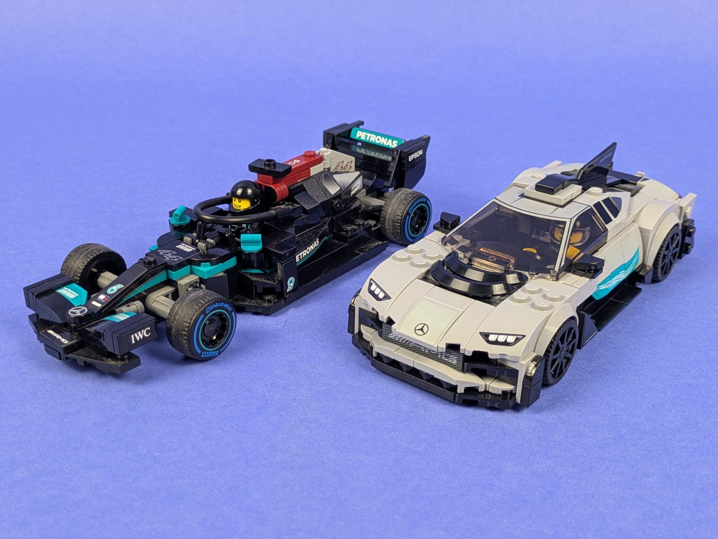 Lego SPEED CHAMPIONS: Mercedes-AMG F1 W12 E Performance & Mercedes-AMG Set 76909