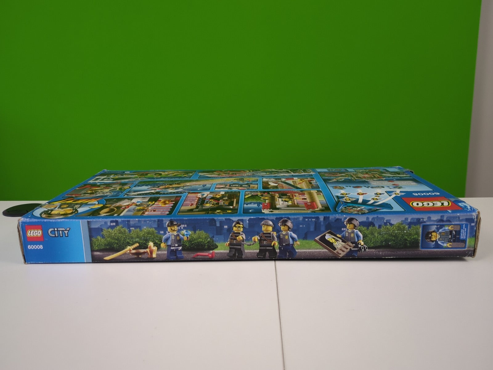 Lego Town: City: Police: Museum Break-in Set 60008 - BRAND NEW!