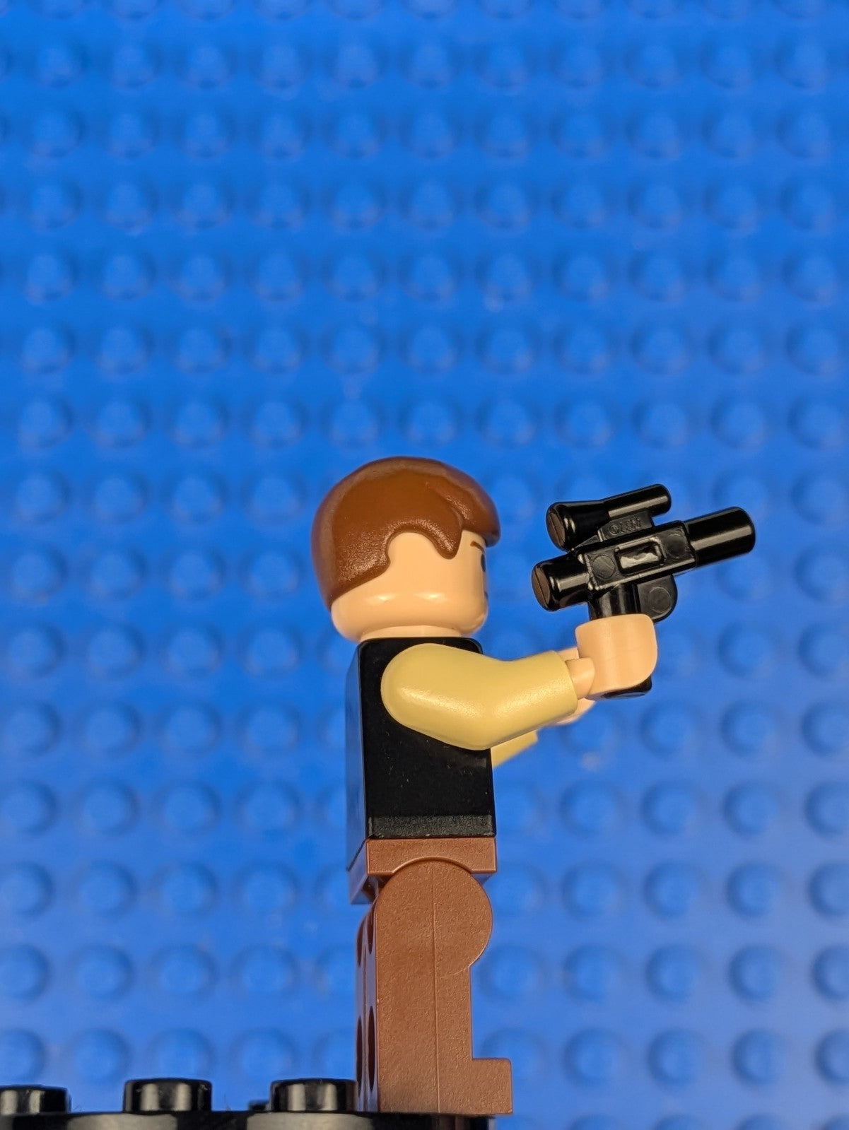 Lego Star Wars: Han Solo - Black Vest over Tan Shirt sw0179 Set 10179