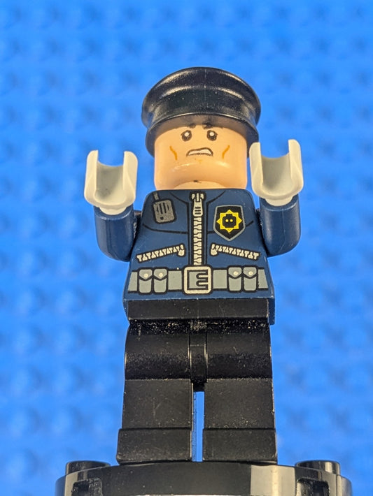 Lego Town: City: Police: Police - City Officer cty0458 Set 60047