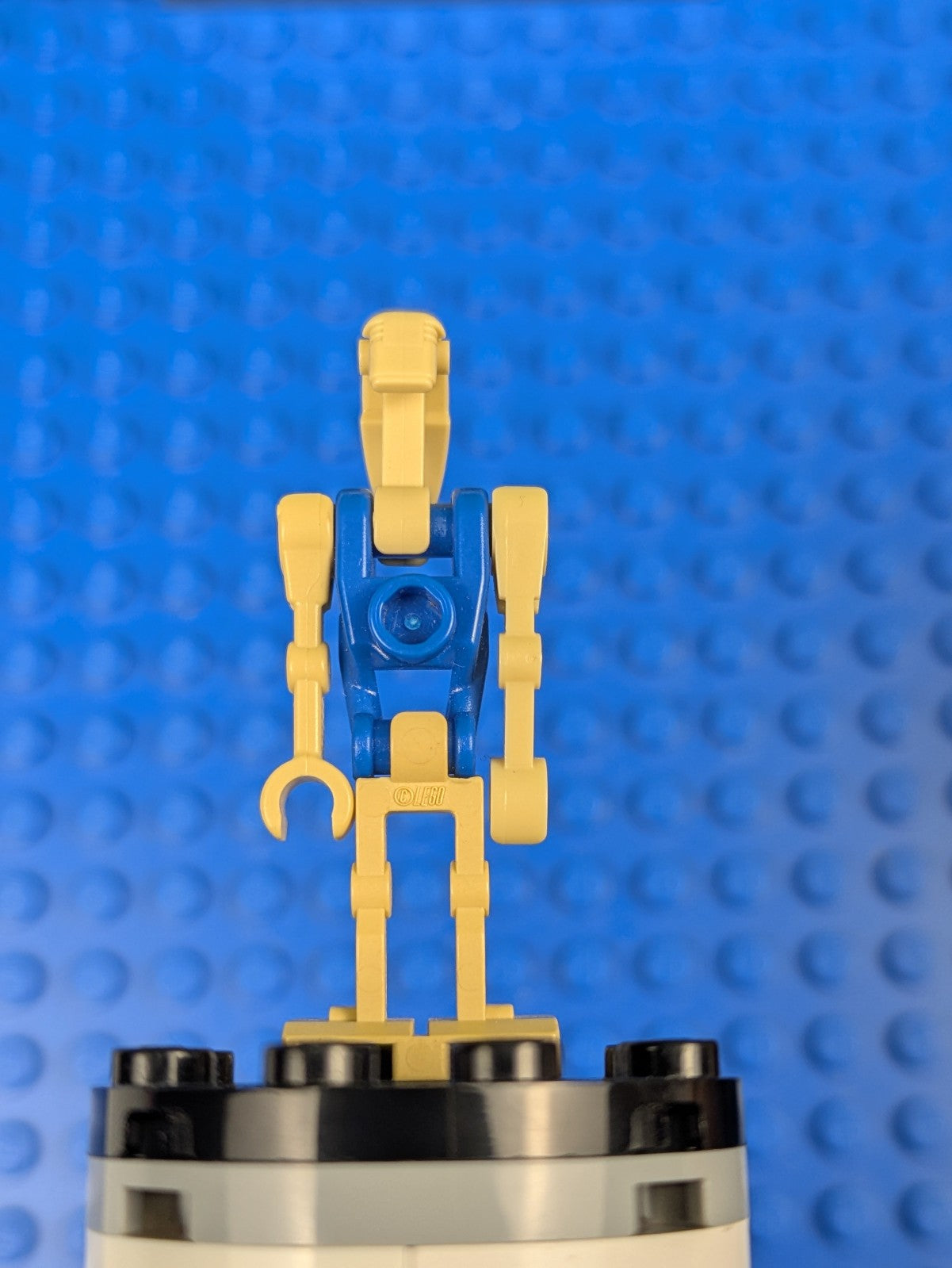 Lego Star Wars: Battle Droid Pilot - Blue Torso w/ Tan Insignia sw0360 Set 7958
