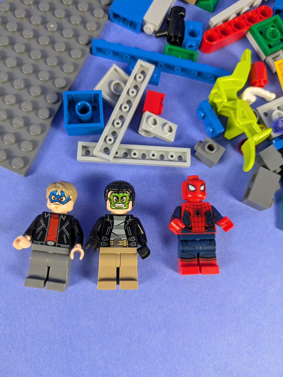 Lego Super Heroes: Spider-Man Homecoming: ATM Heist Battle Set 76082 No Book