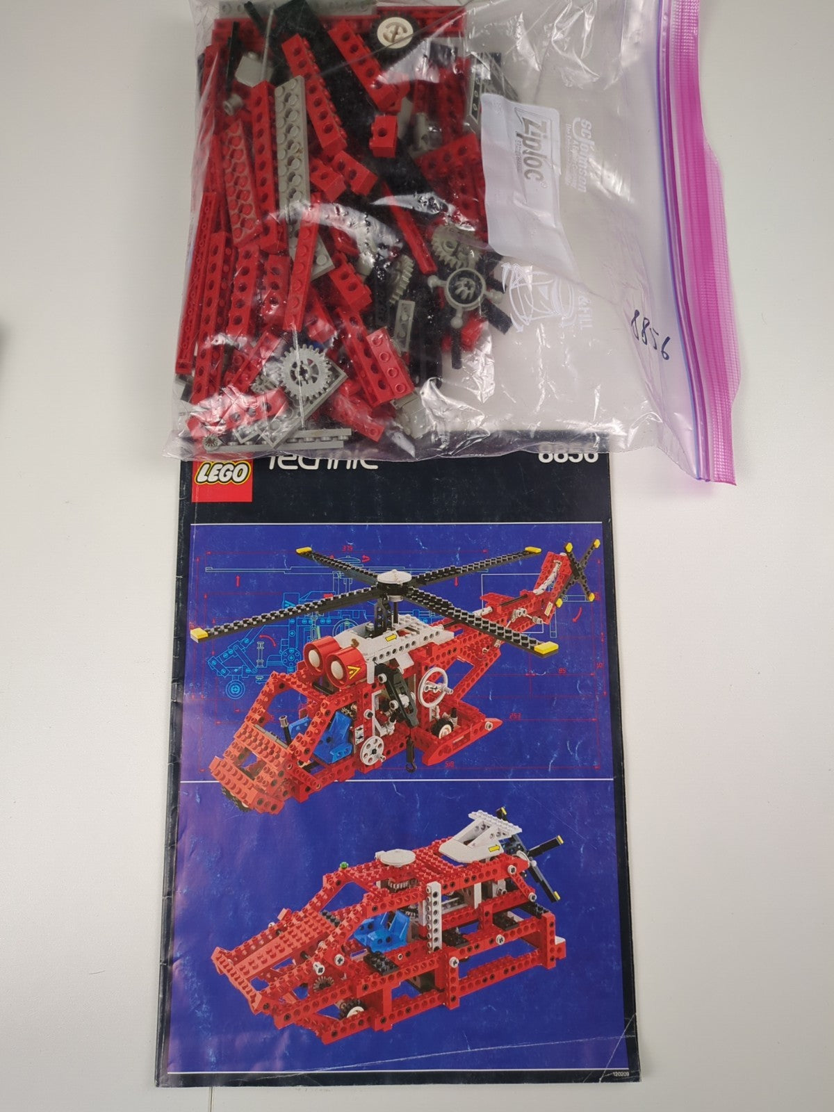 Lego Technic: Whirlwind Rescue 8856 - w/ Instructions