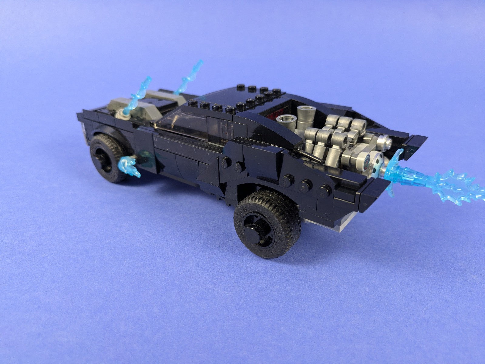 LEGO Super Heroes Batmobile: The Penguin Chase 76181 Complete Set Pre-Owned
