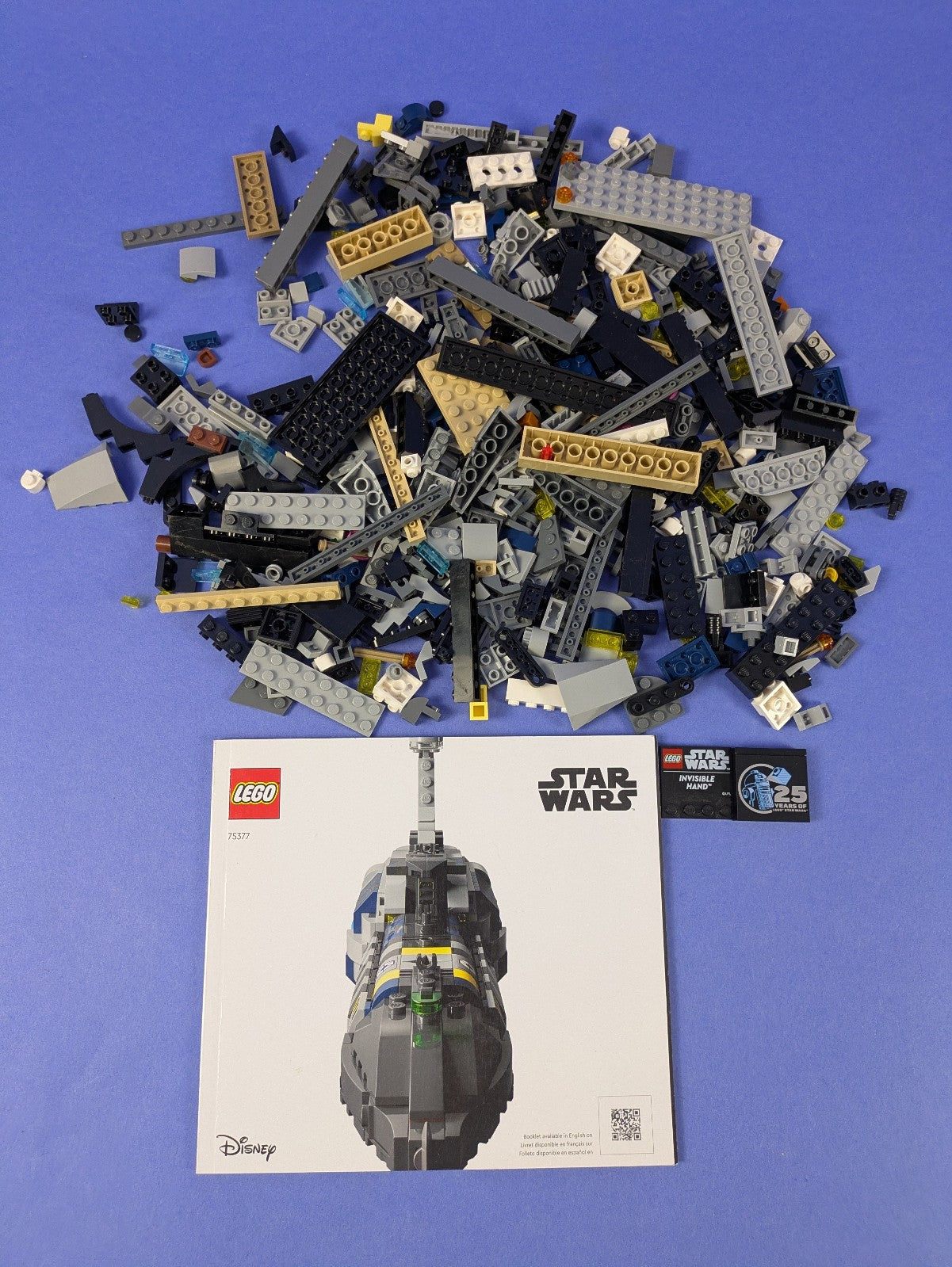 LEGO Star Wars Invisible Hand 75377 Complete Set Pre-Owned