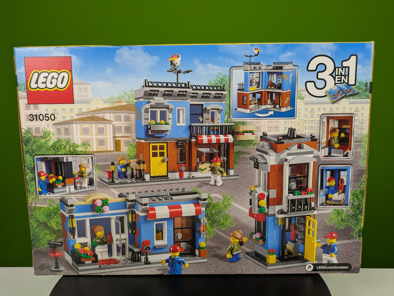 Lego Creator: Model: Building: Corner Deli Set 31050 BRAND NEW