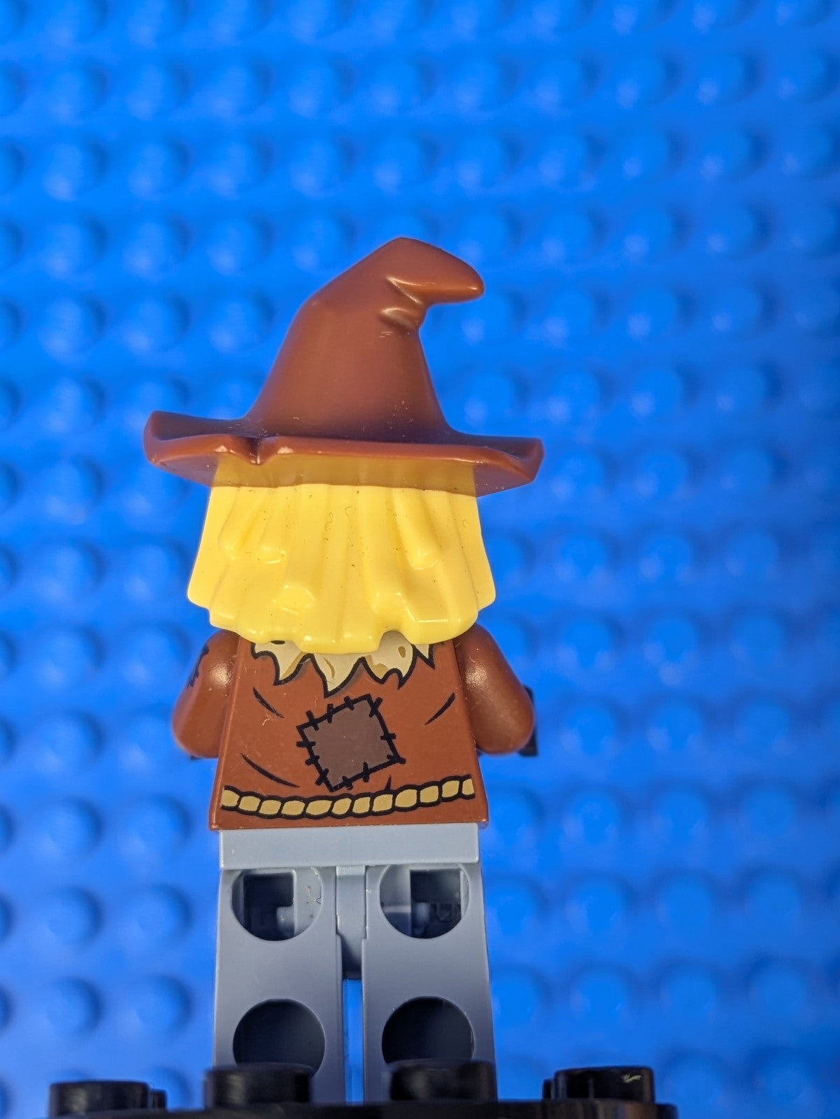 Lego Super Heroes: Scarecrow - Reddish Brown Floppy Hat sh0391 Set 70913