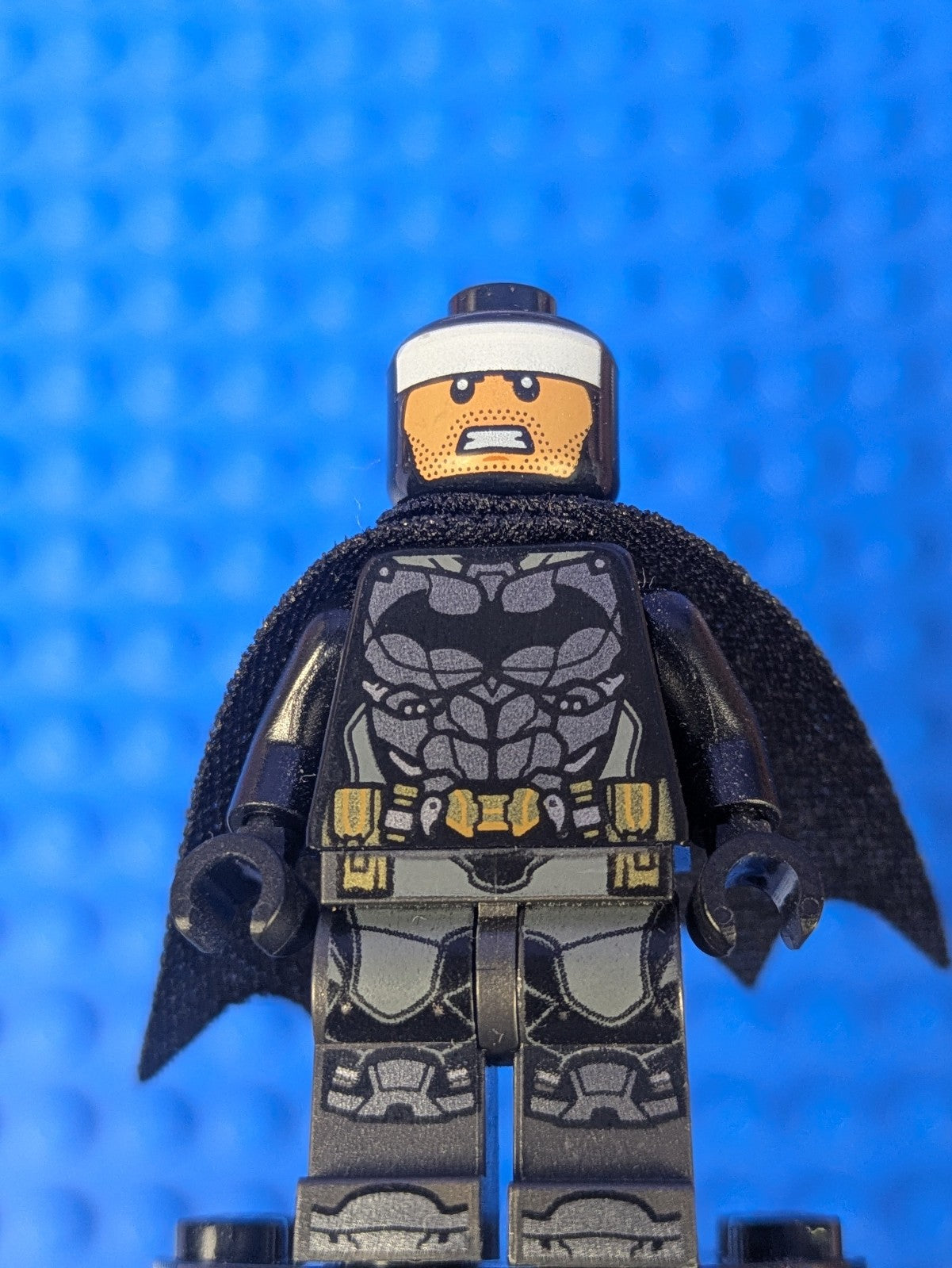 Lego Super Heroes: Batman - Pearl Dark Gray Armor sh0535 Set 76112