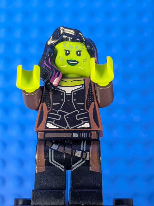 Lego Super Heroes: Gamora - Long Reddish Brown Coat sh0506 Set 76107