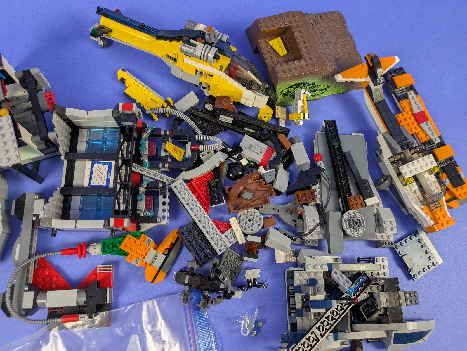 LEGO Assorted Parts/Pieces Bundle Lot - 3 lb 6.0 oz