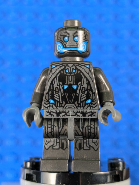Lego Super Heroes: Avengers Age of Ultron: Ultron Sentry sh0166 Set 76029
