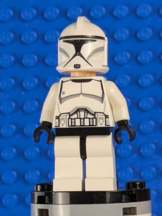 Lego Star Wars:  Star Wars Episode 2: Clone Trooper Phase 1 Scowl sw0442 75016